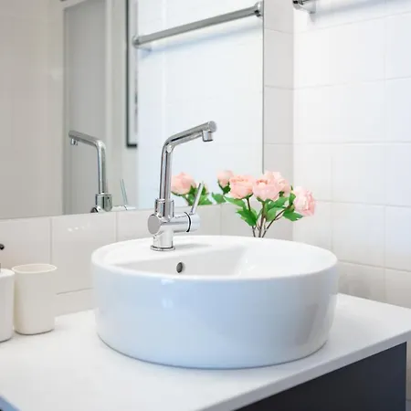 Beautiful apartment in Vienna's heart 18 Extérieur photo